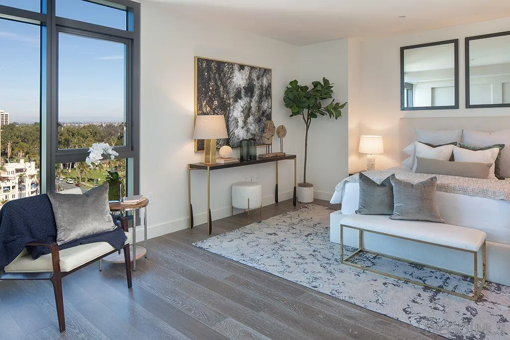 2855 5th Ave Unit 901