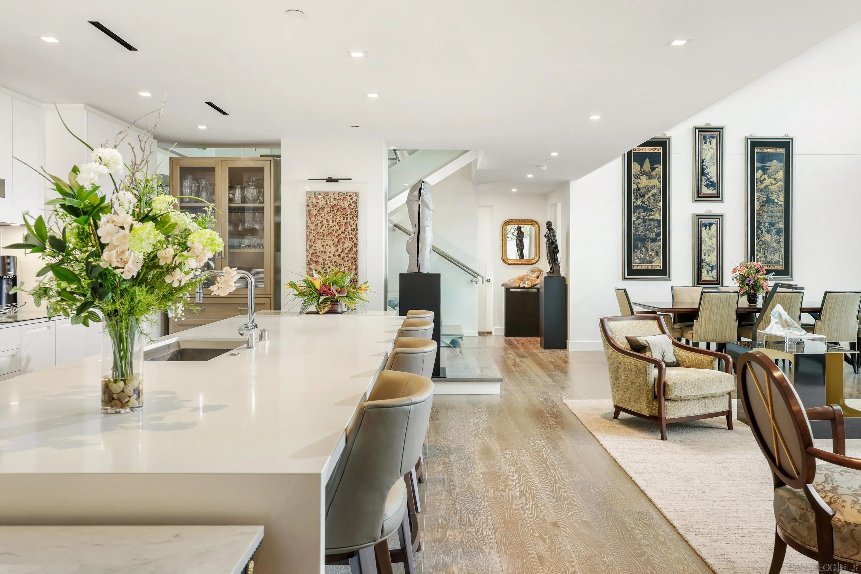 2855 5th Ave Unit 1302