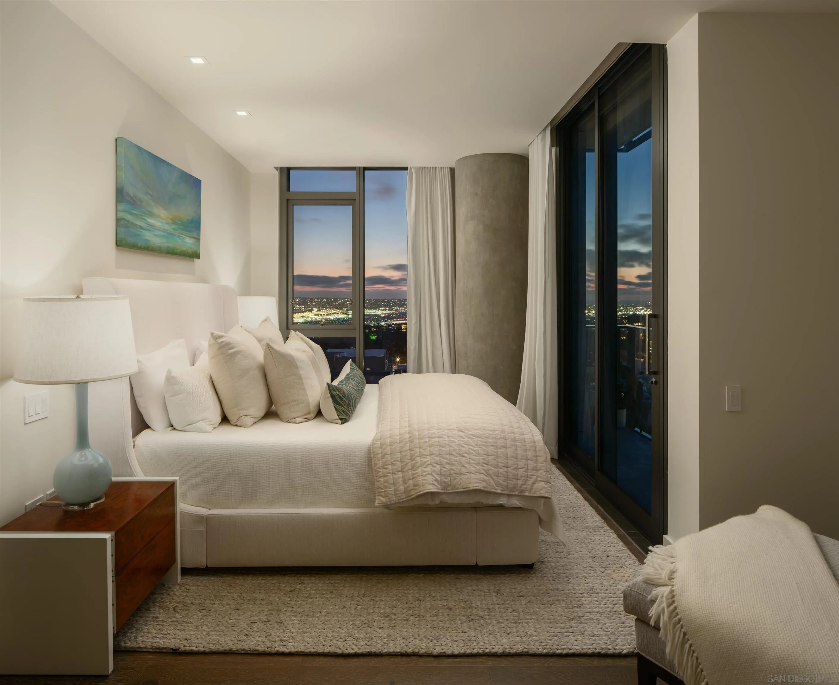 2855 5th Ave Unit 1201