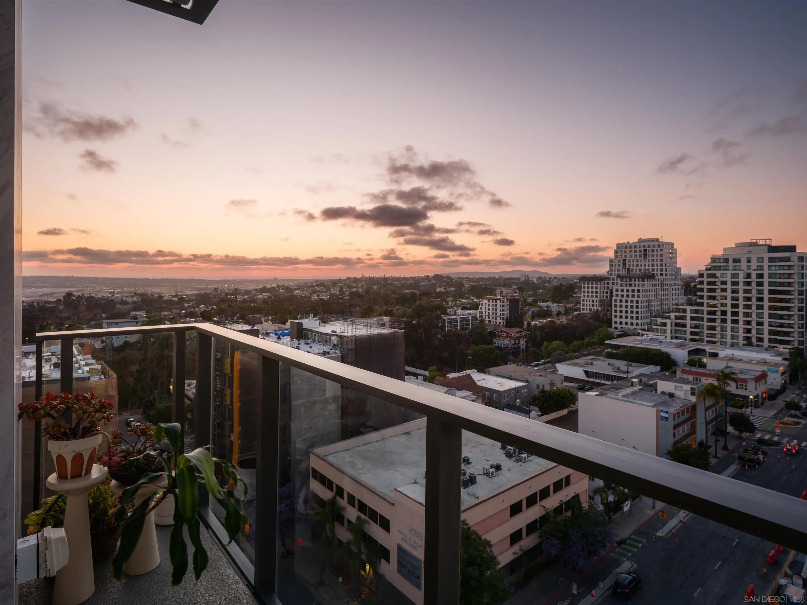 2855 5th Ave Unit 1201