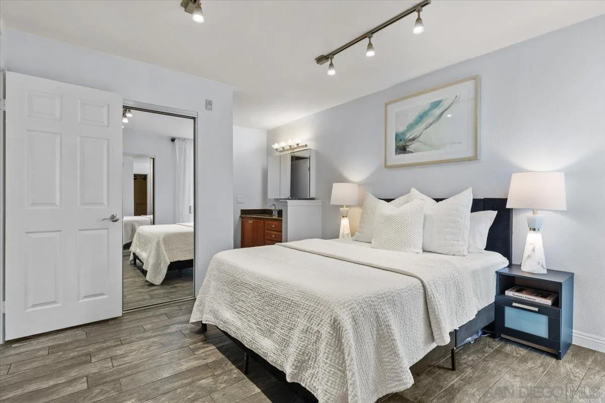 4860 Rolando Ct Unit Unit 2