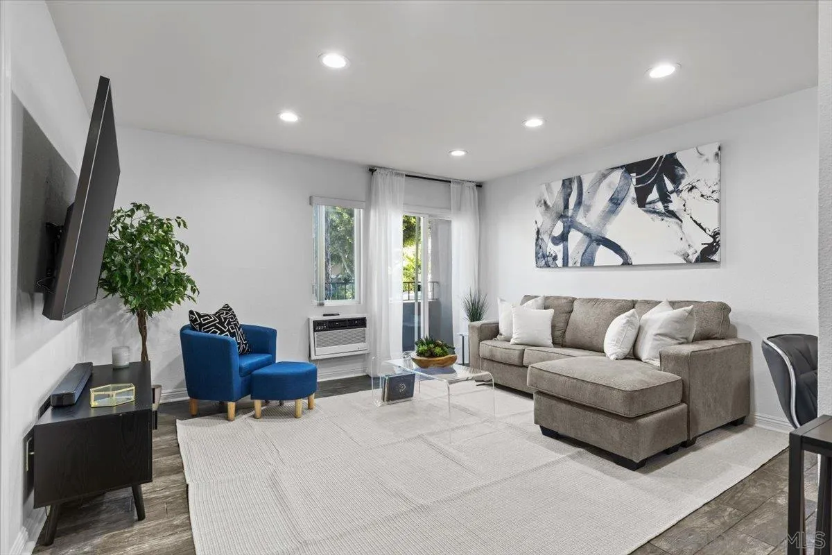 4860 Rolando Ct Unit Unit 2