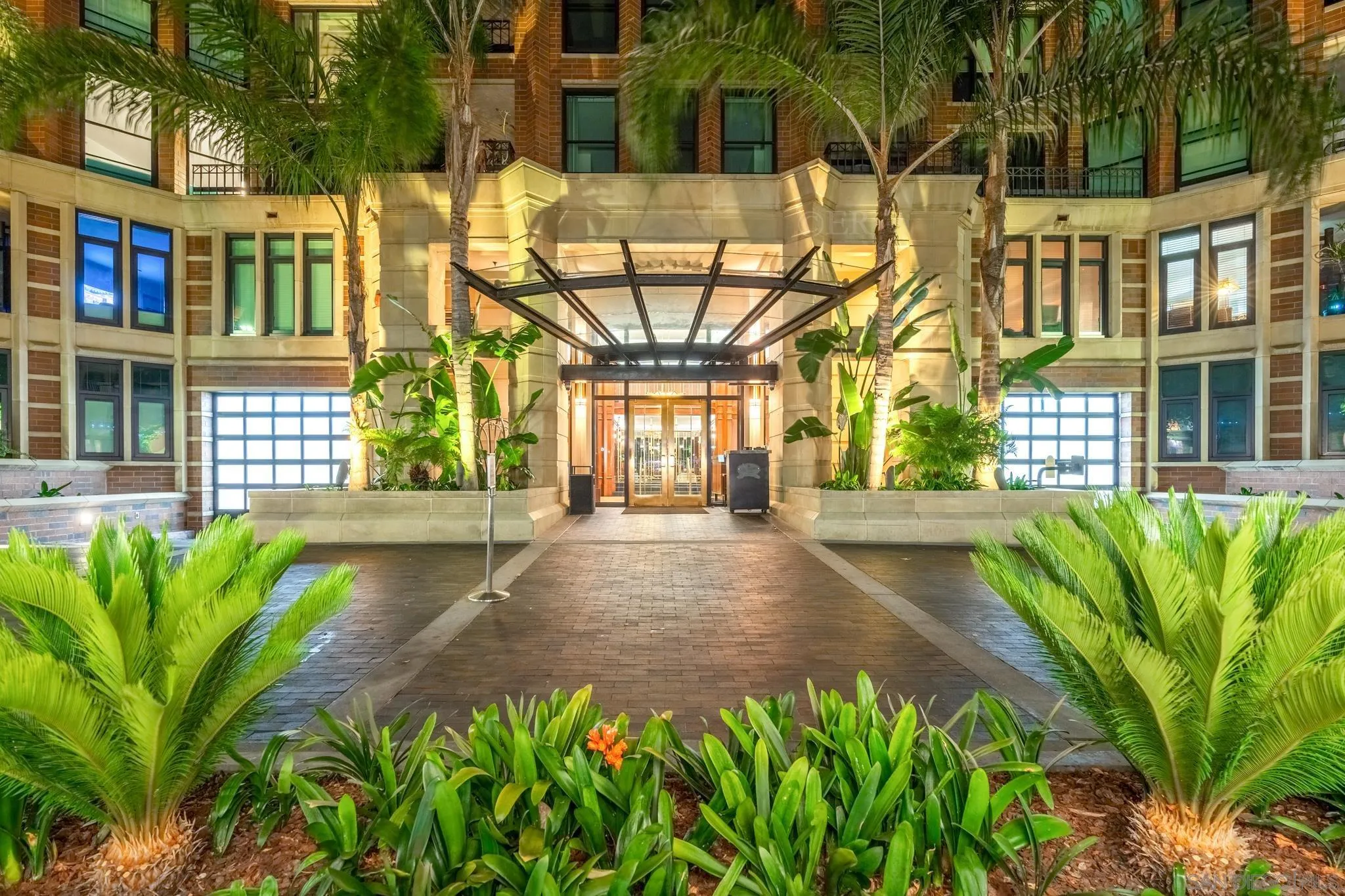 500 W Harbor Dr Unit 1303