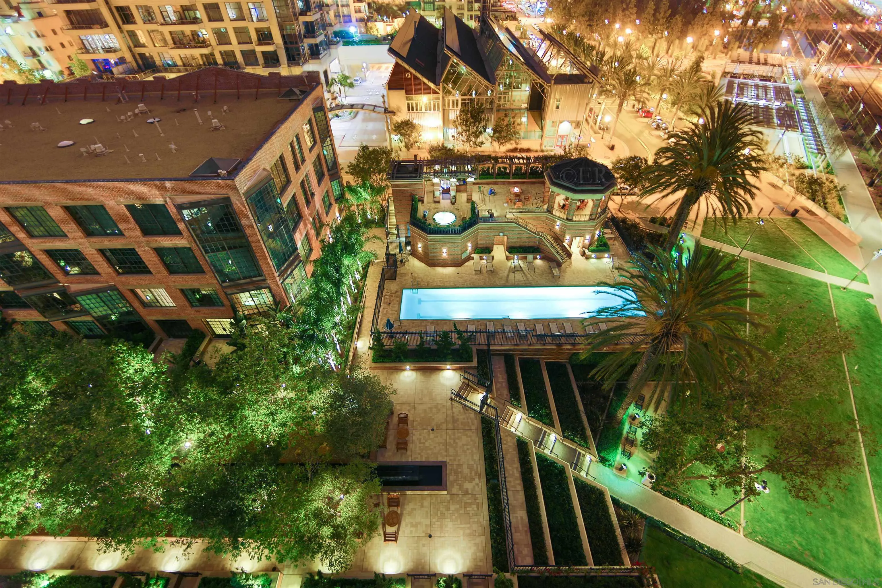 500 W Harbor Dr Unit 1303