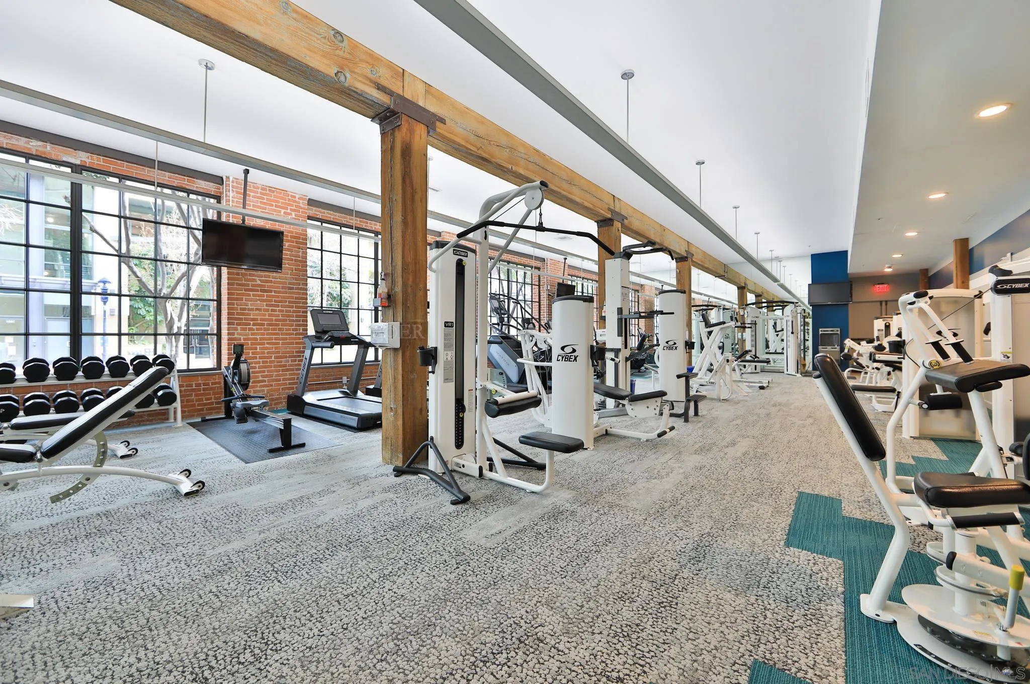 500 W Harbor Dr Unit 1303