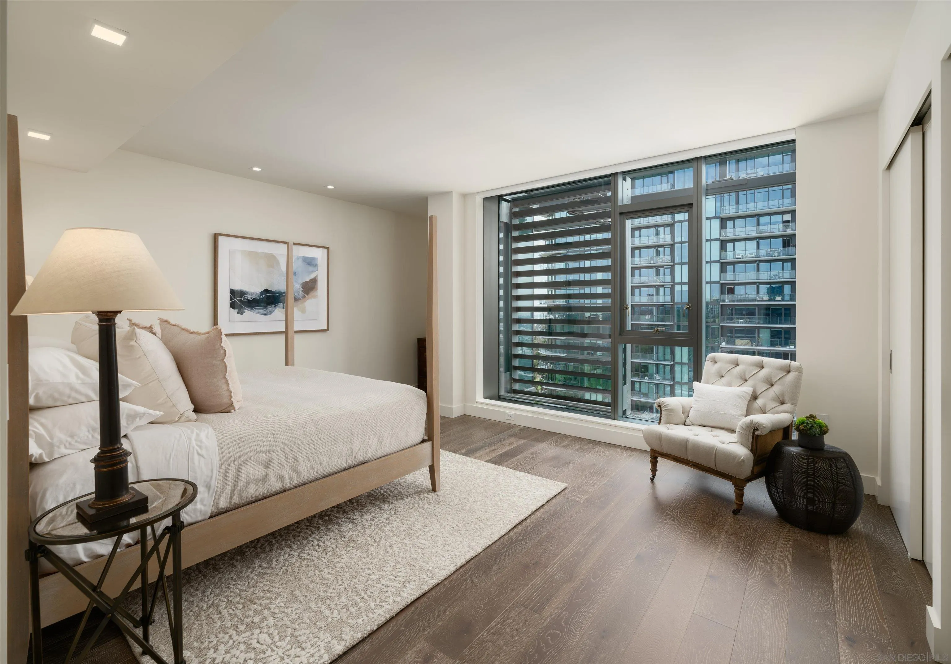 2855 5th Ave Unit 1304