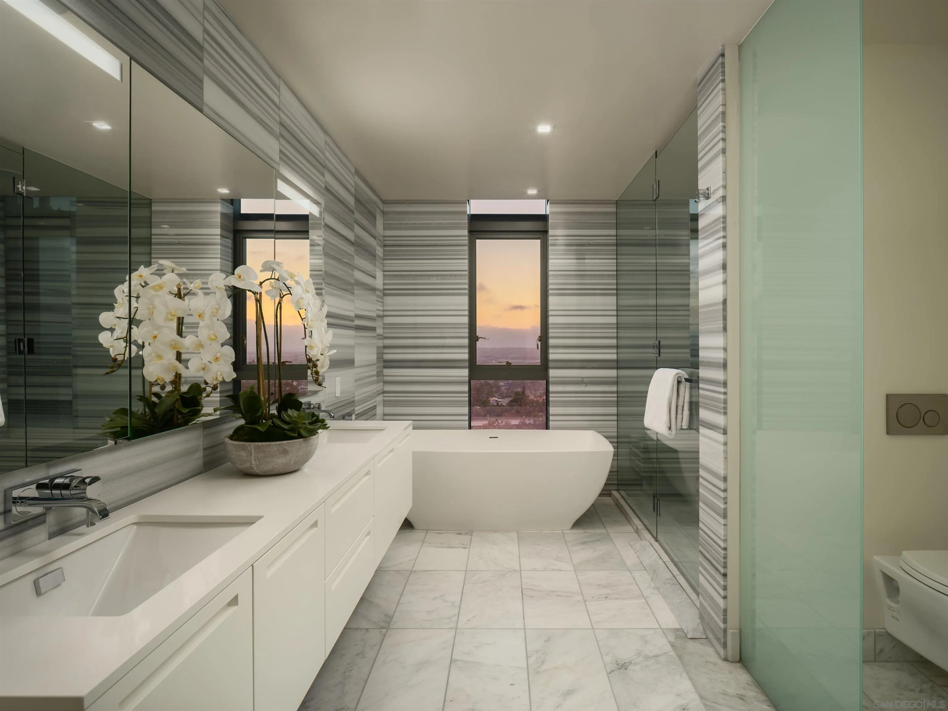 2855 5th Ave Unit 1304