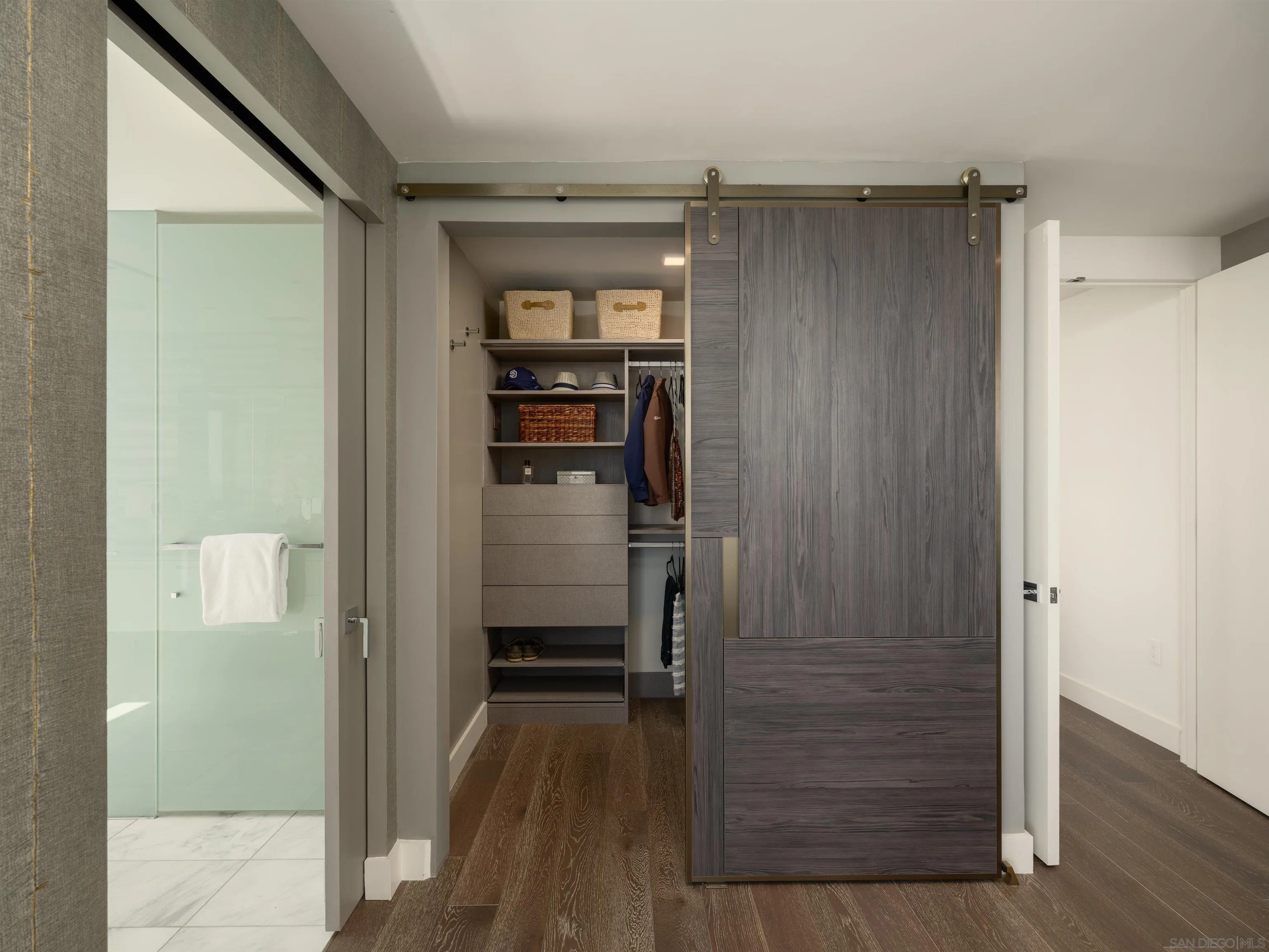 2855 5th Ave Unit 1304