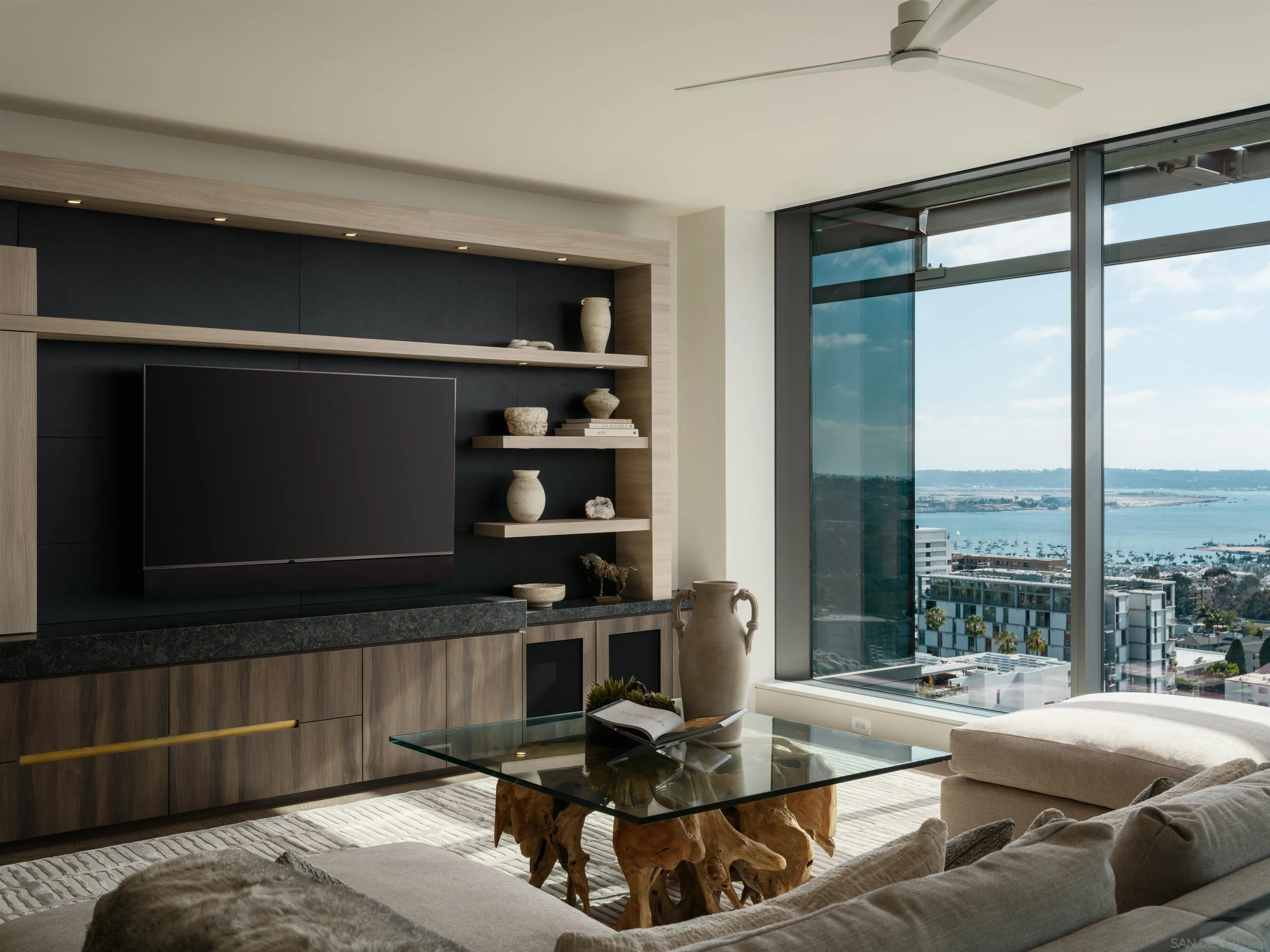 2855 5th Ave Unit 1304