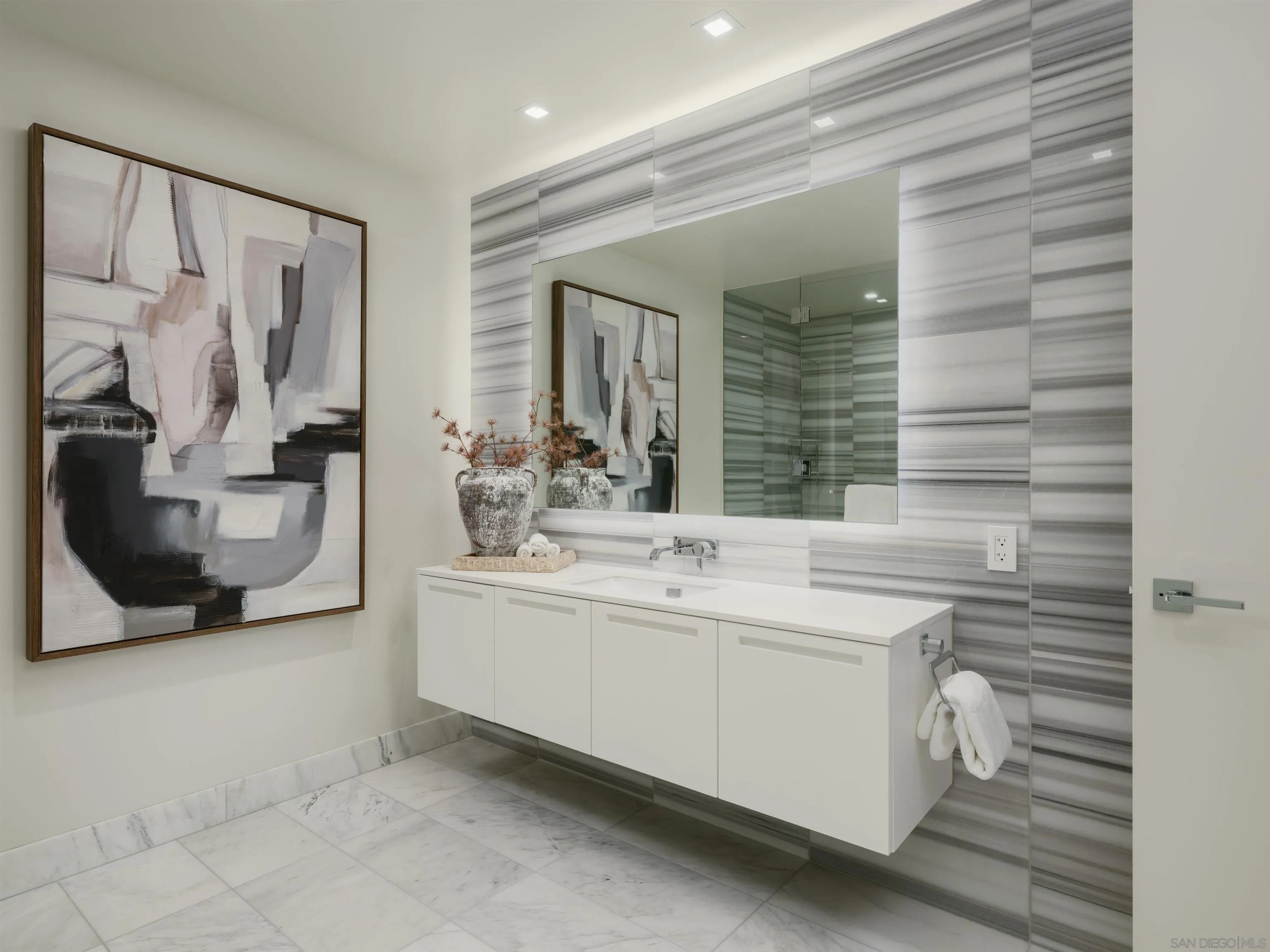 2855 5th Ave Unit 1304