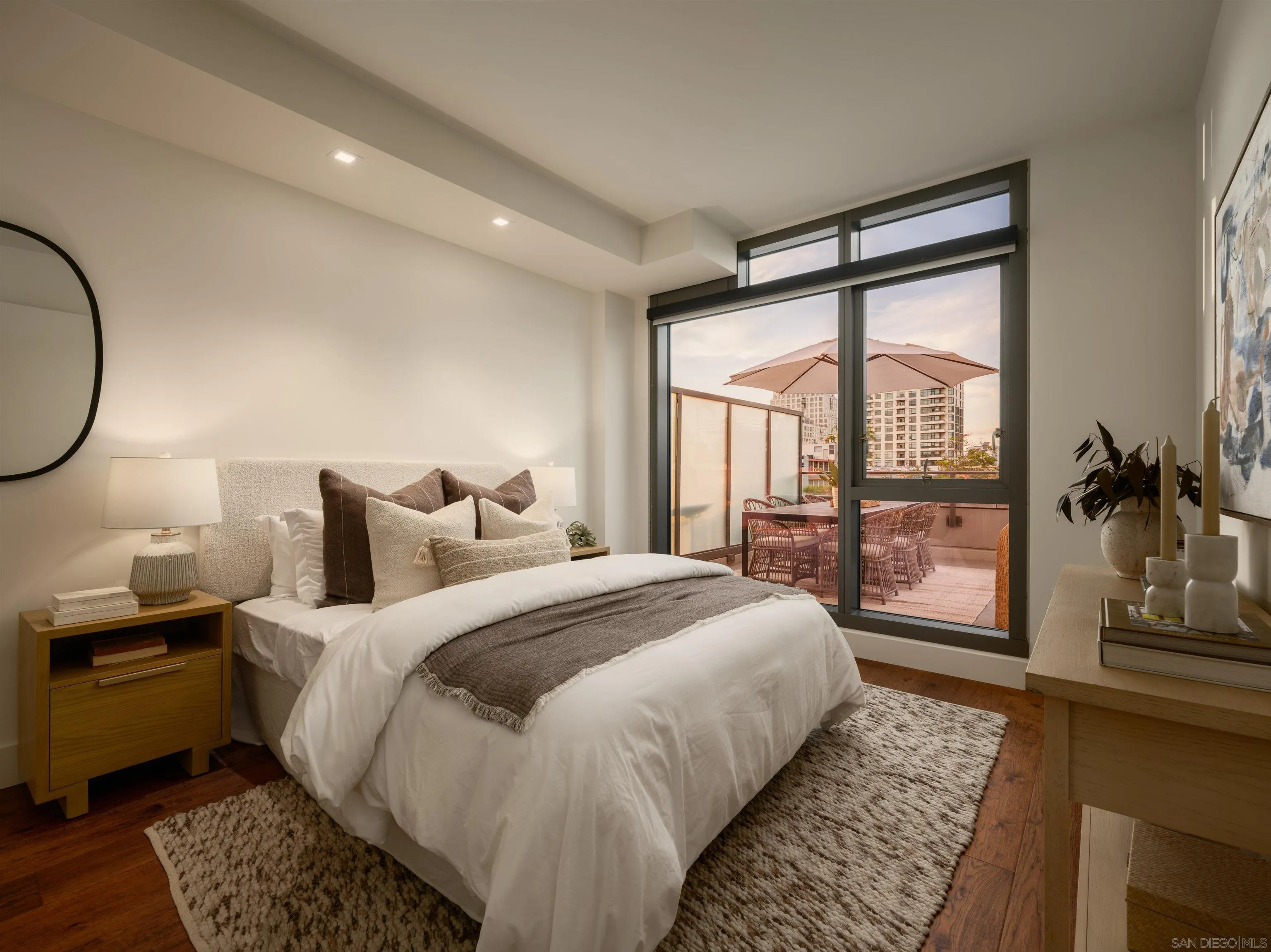 2855 5th Ave Unit 302