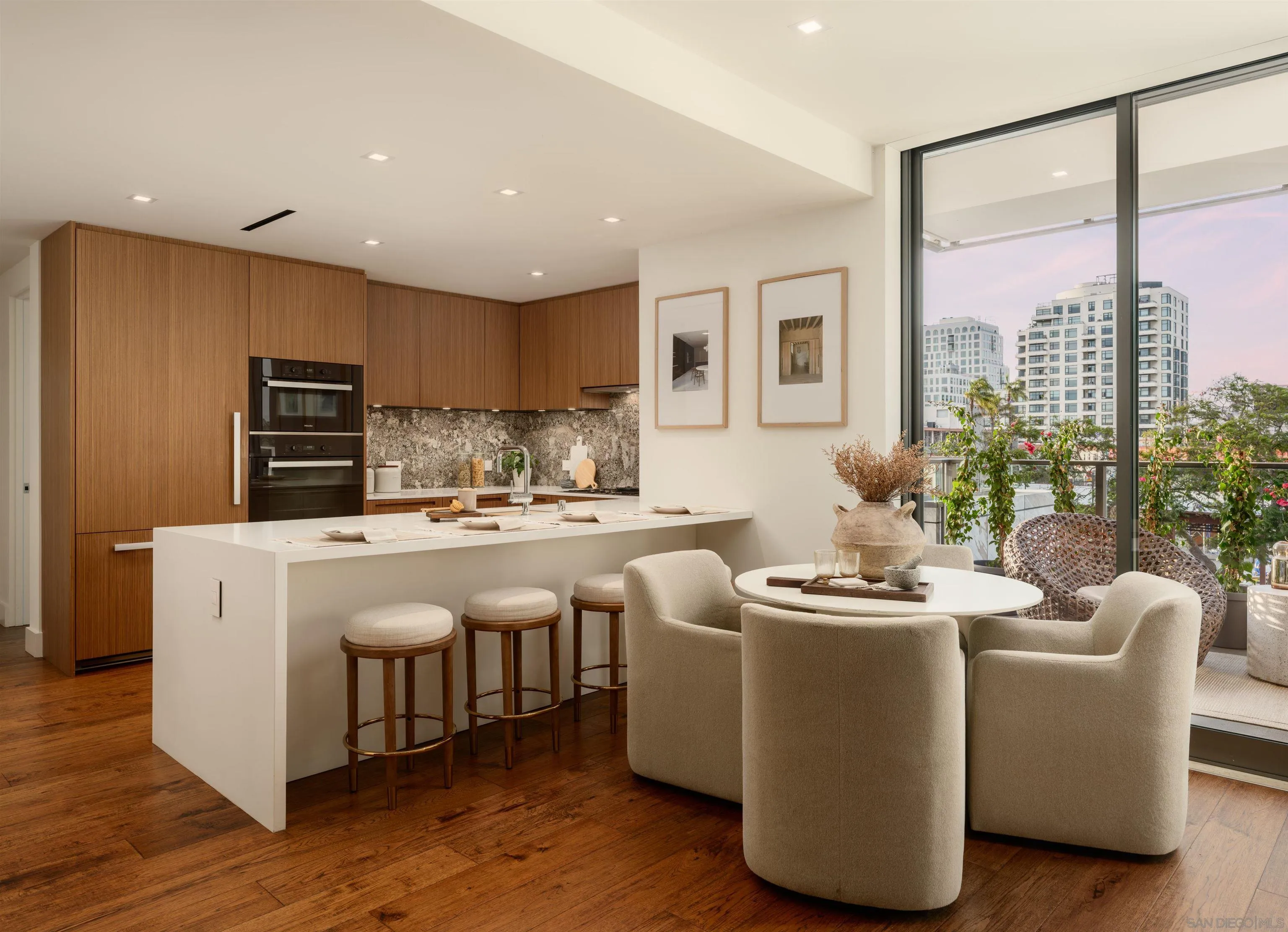 2855 5th Ave Unit 302