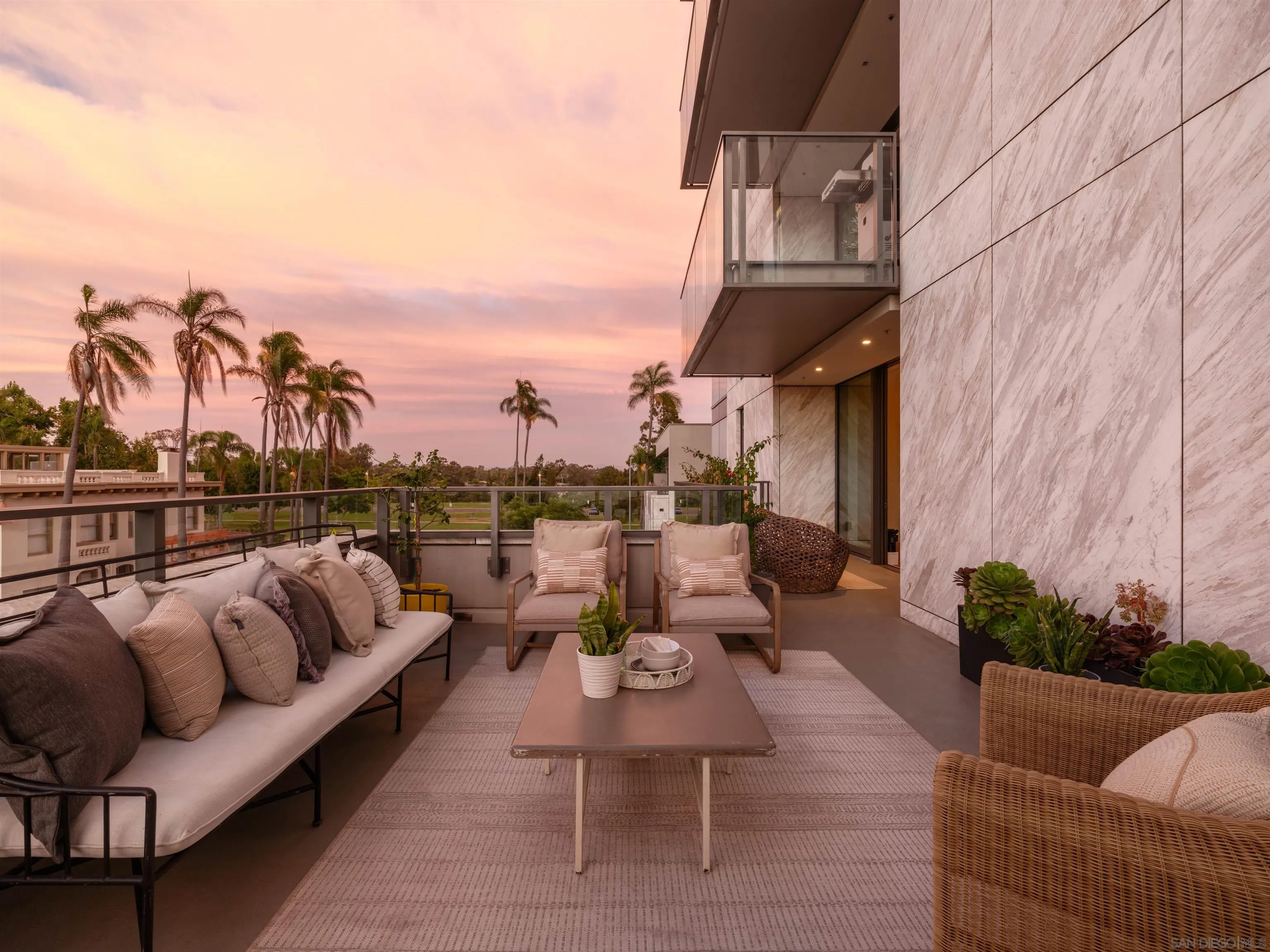 2855 5th Ave Unit 302