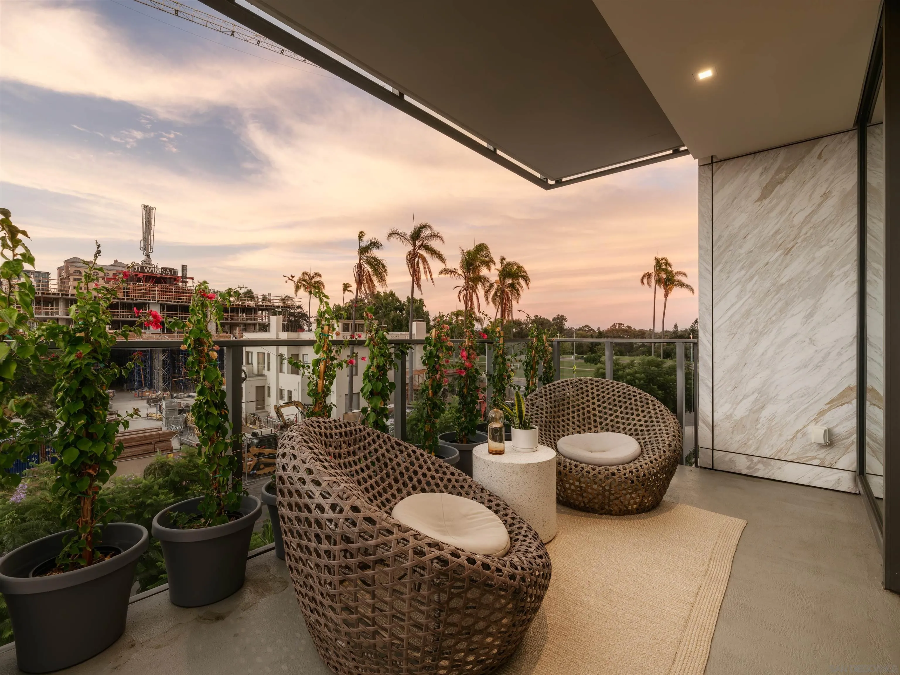 2855 5th Ave Unit 302