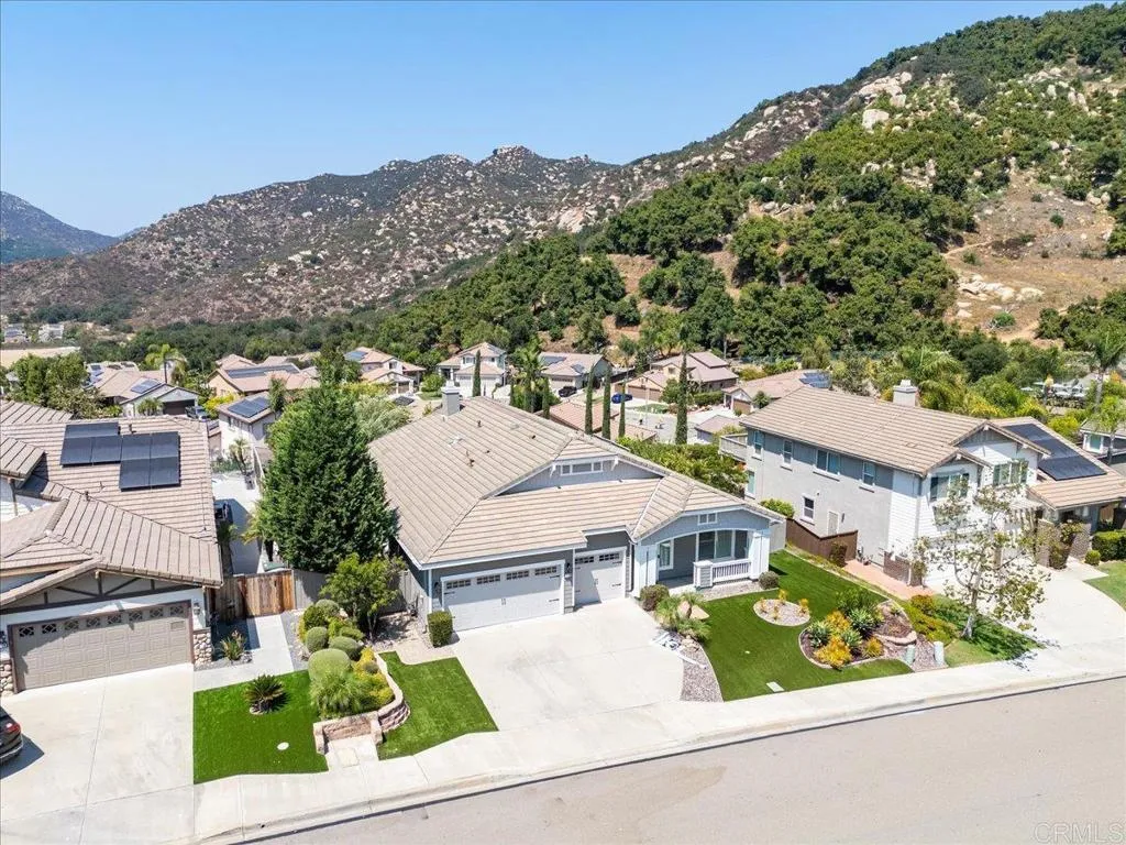 3206 Meadow Creek Lane