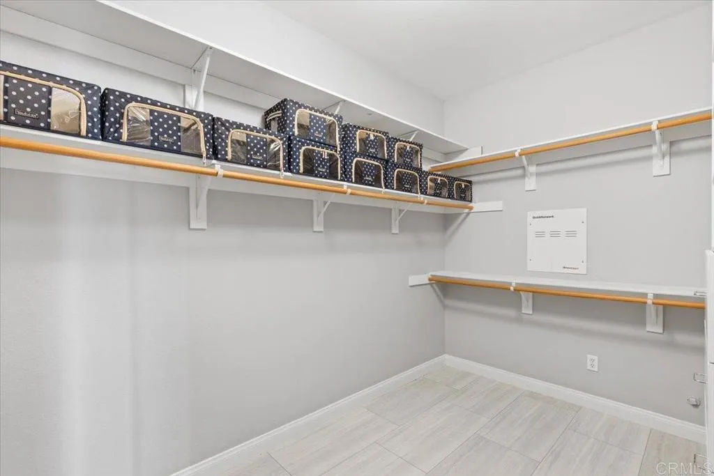 3206 Meadow Creek Lane