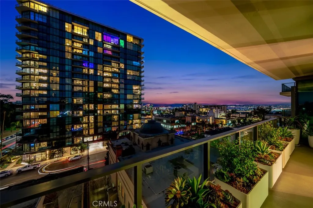 2855 5th Avenue Unit 703