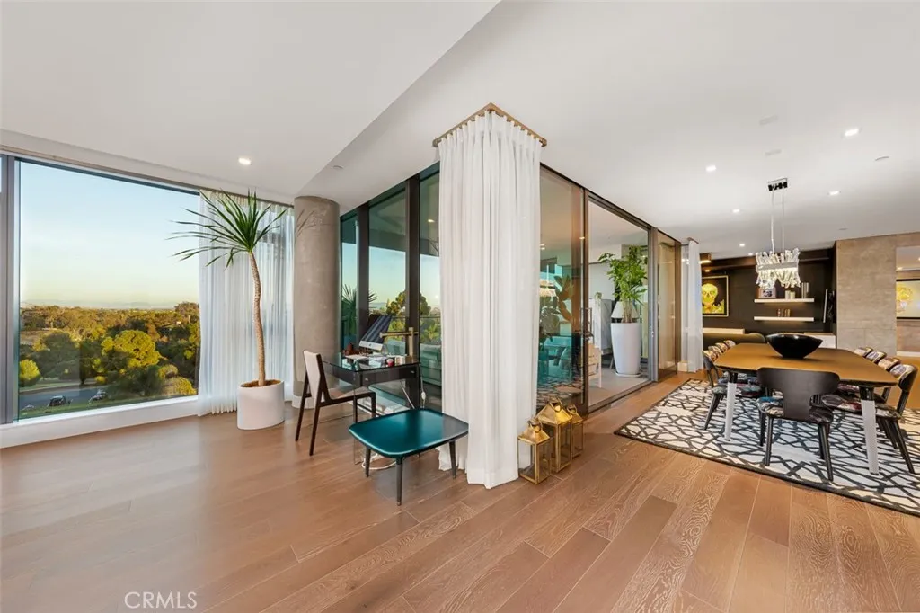 2855 5th Avenue Unit 703
