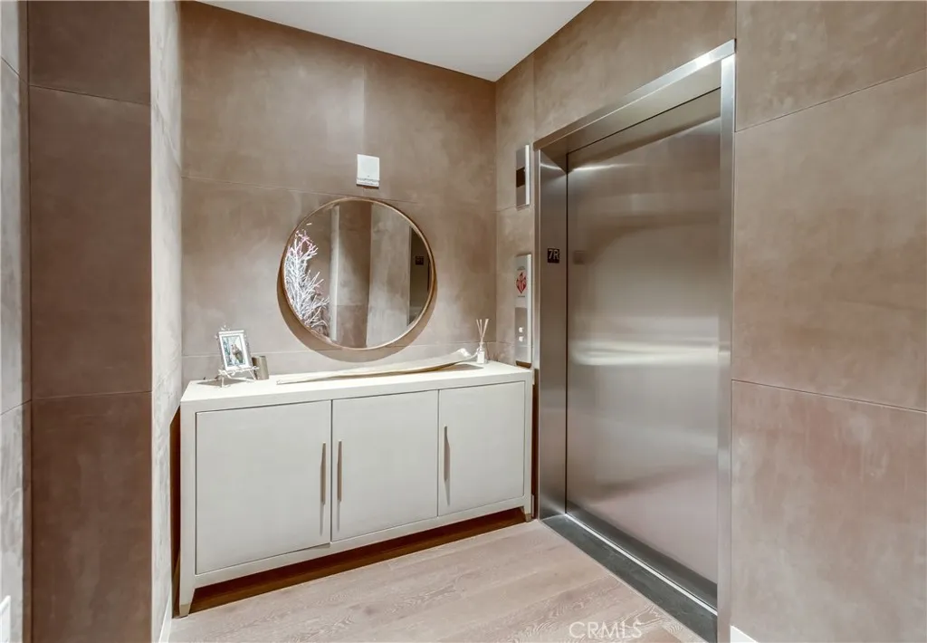 2855 5th Avenue Unit 703