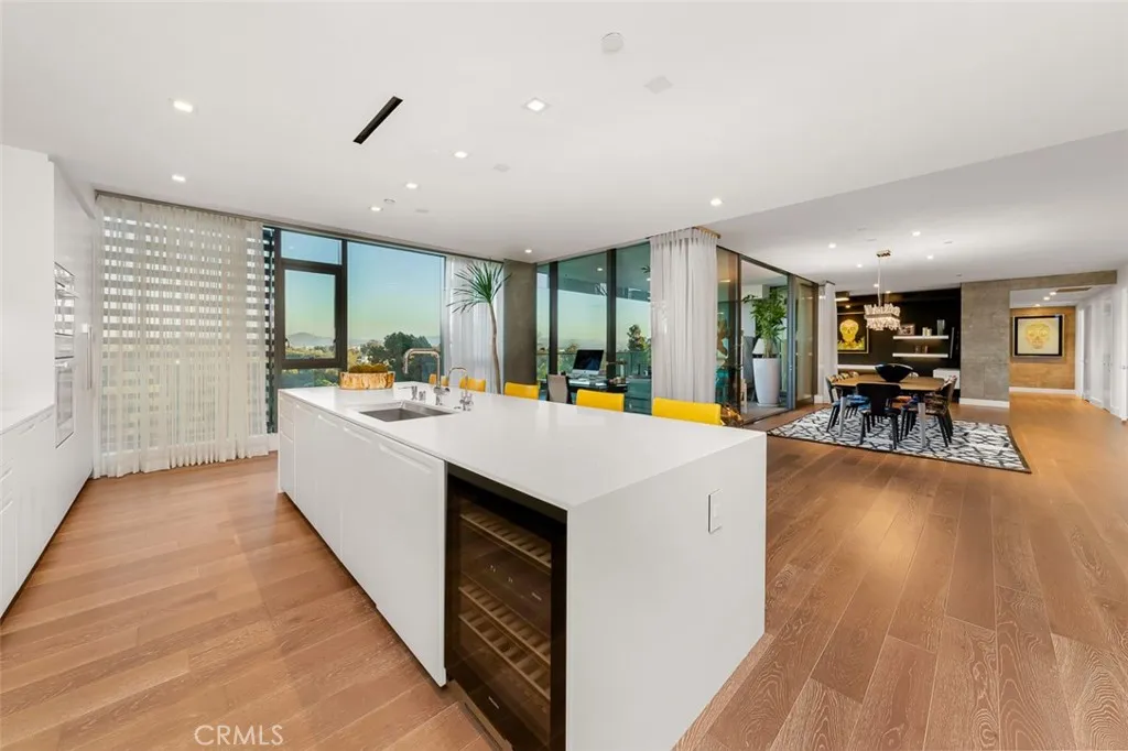 2855 5th Avenue Unit 703