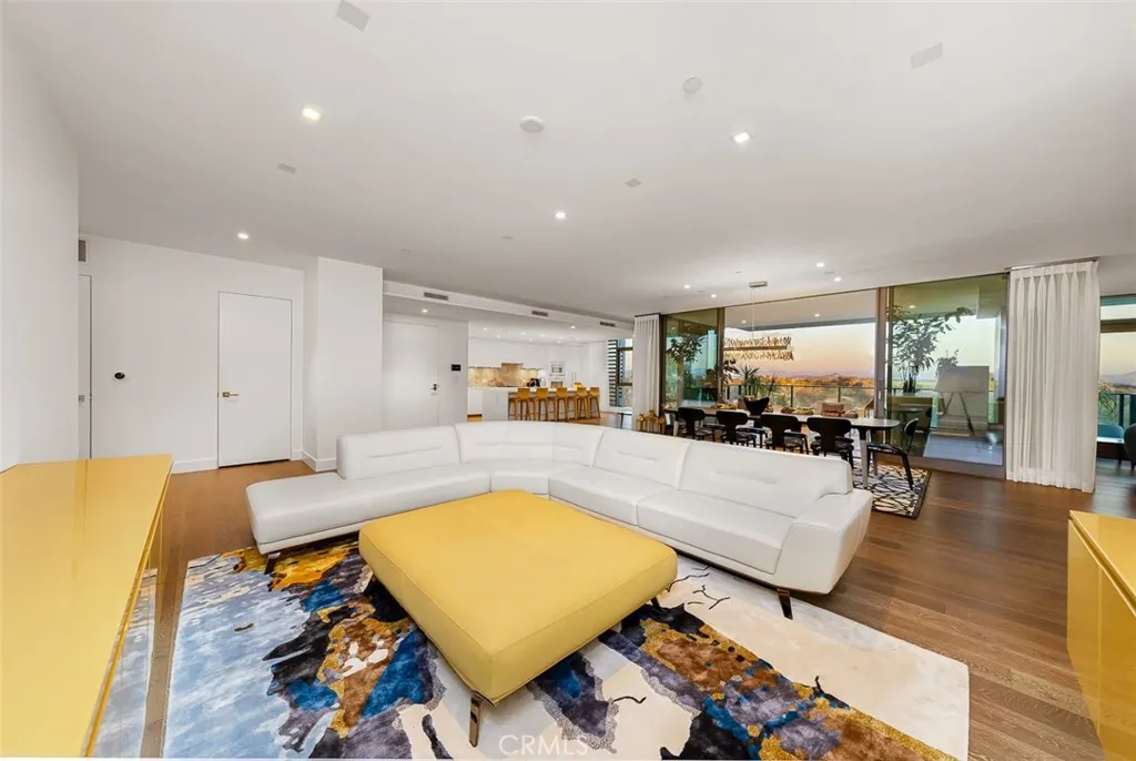 2855 5th Avenue Unit 703