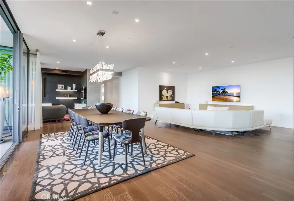 2855 5th Avenue Unit 703