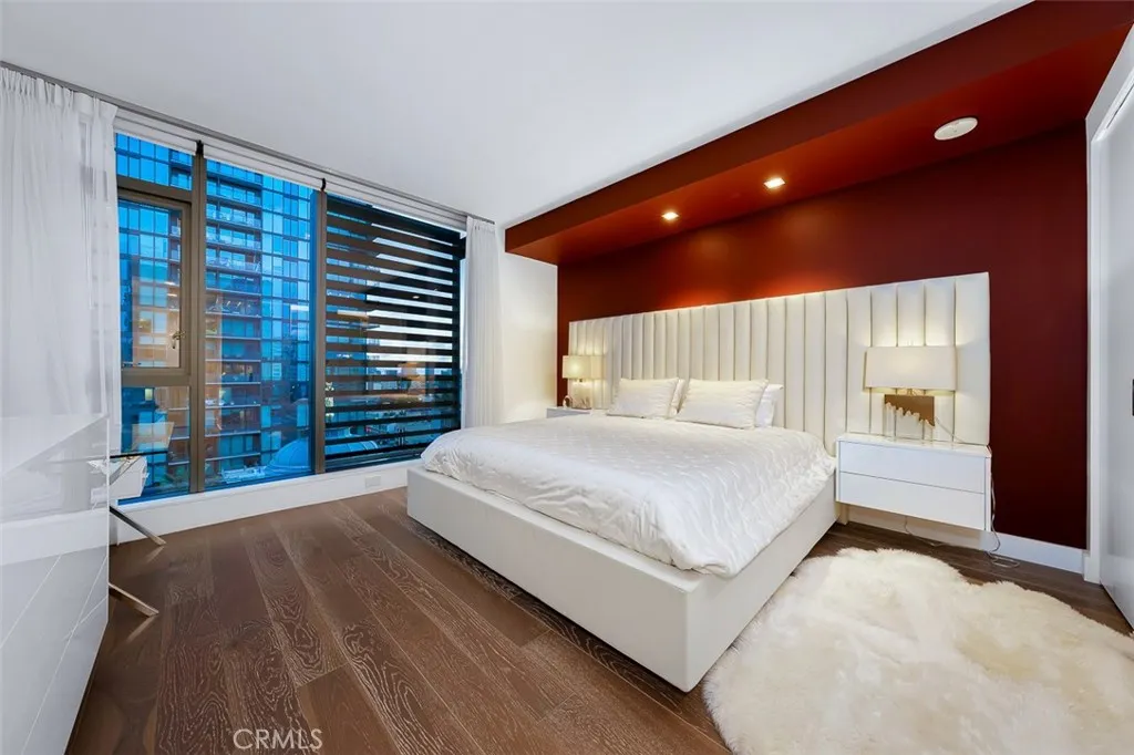 2855 5th Avenue Unit 703