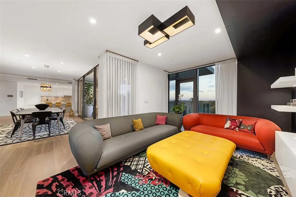 2855 5th Avenue Unit 703