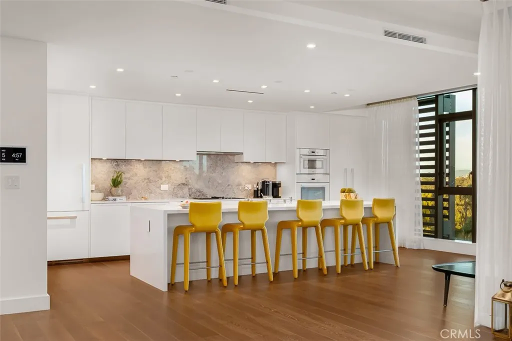 2855 5th Avenue Unit 703