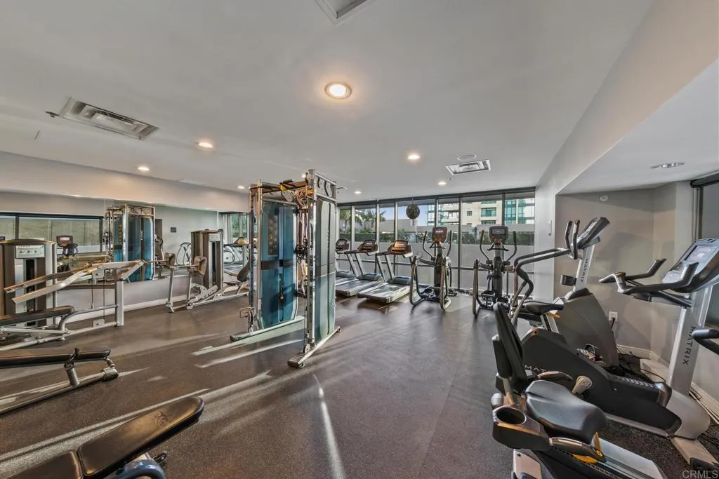 550 Front Street Unit 1401