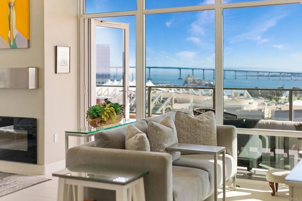 550 Front Street Unit 1401