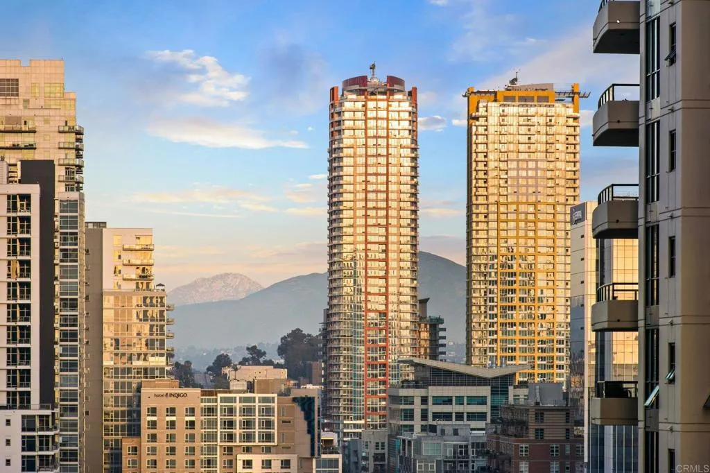 550 Front Street Unit 1401