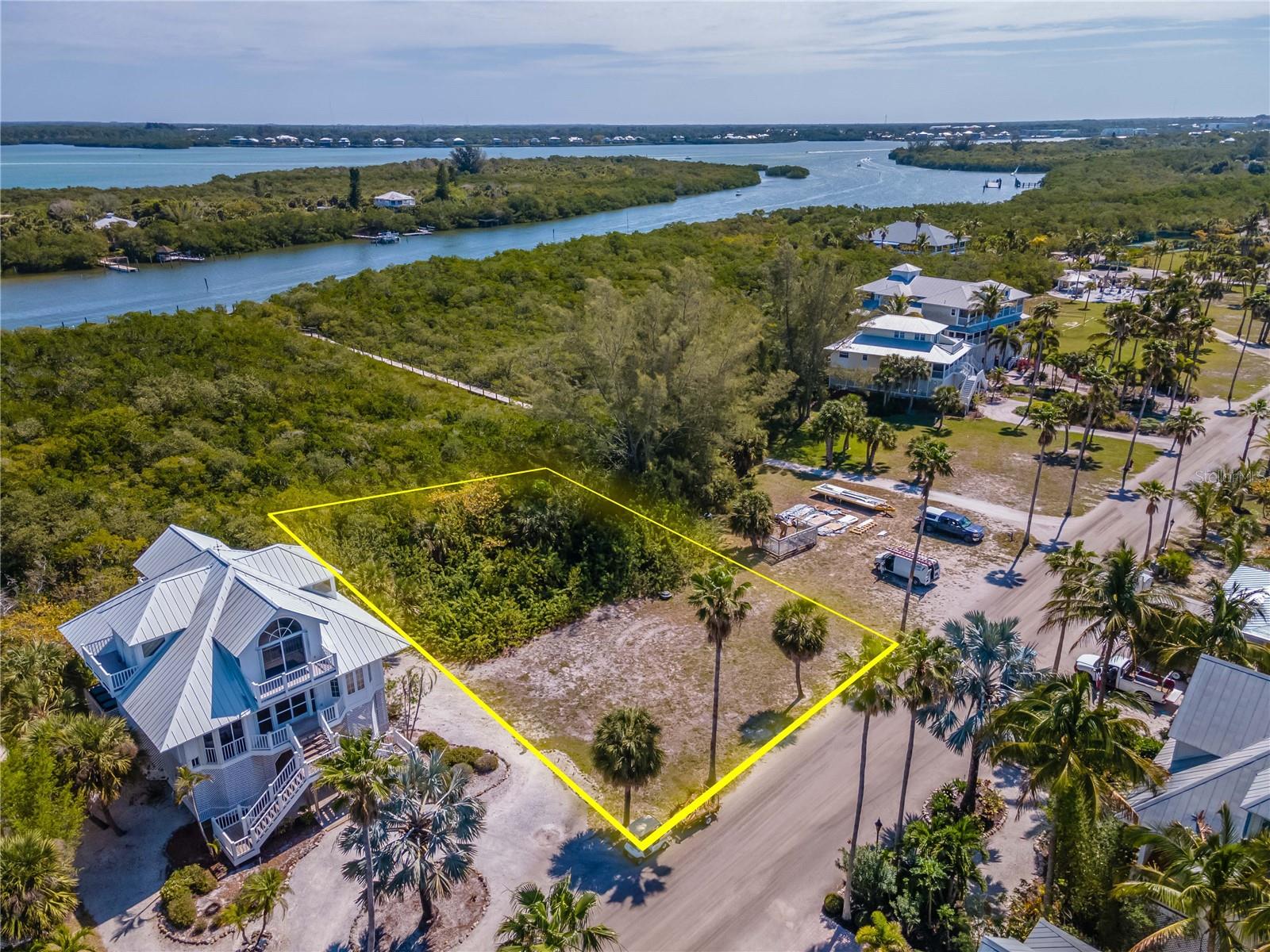 7395 PALM ISLAND DR #Lot 22