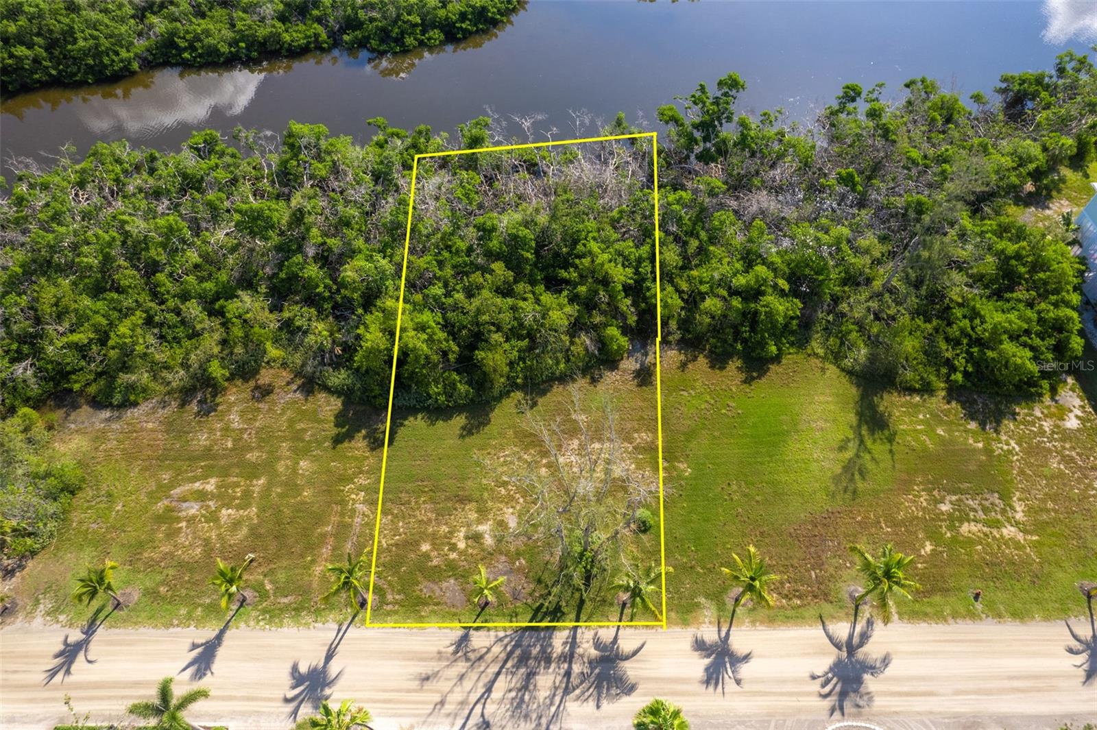 7061 PALM ISLAND DR #Lot 69