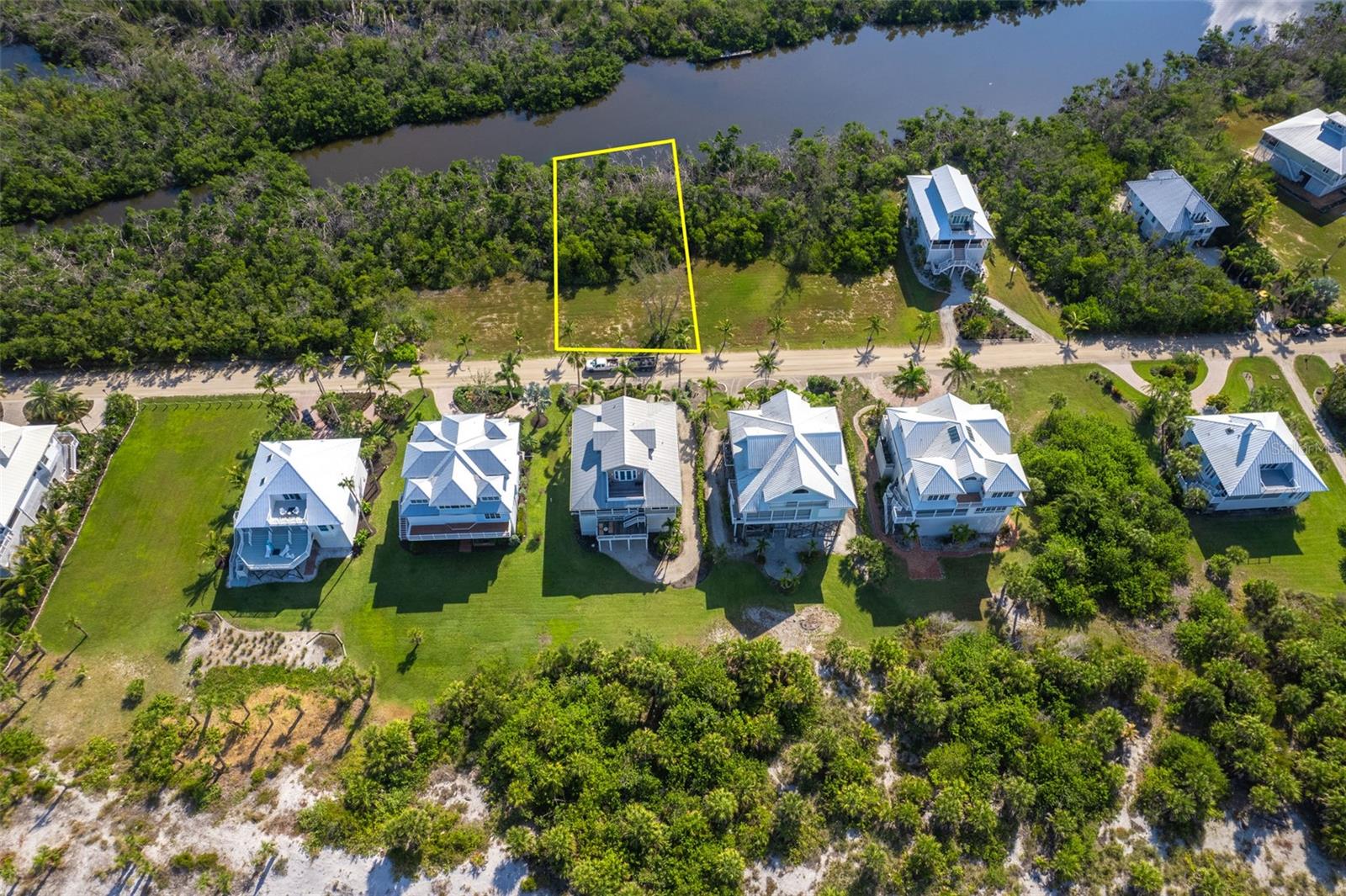 7061 PALM ISLAND DR #Lot 69