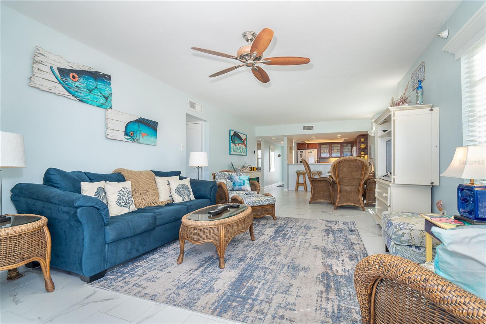7466 PALM ISLAND DR #2913