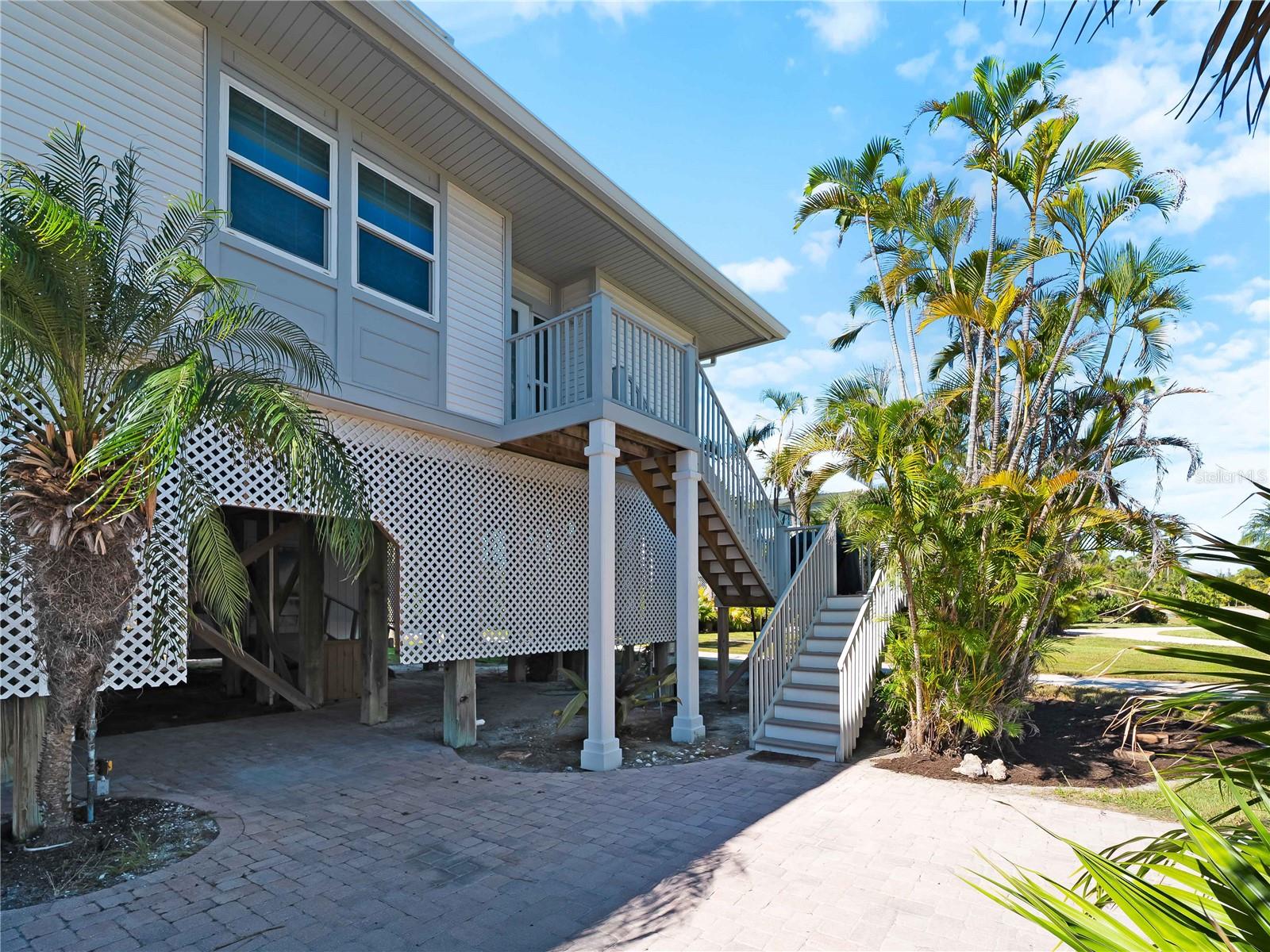 7104 PALM ISLAND DR #LE38