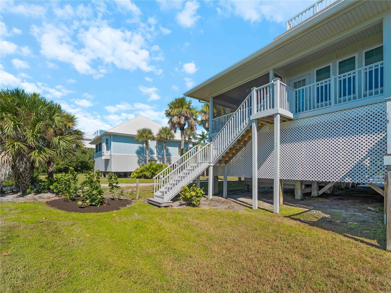 7104 PALM ISLAND DR #LE38
