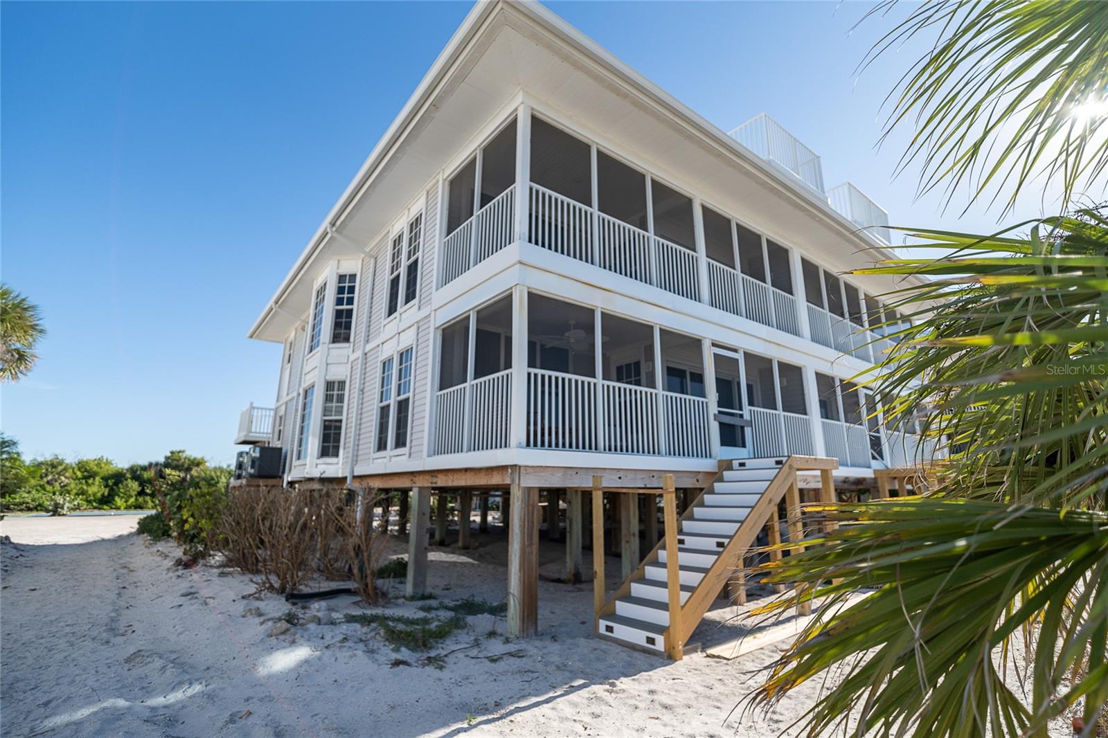 7466 PALM ISLAND DR #2911