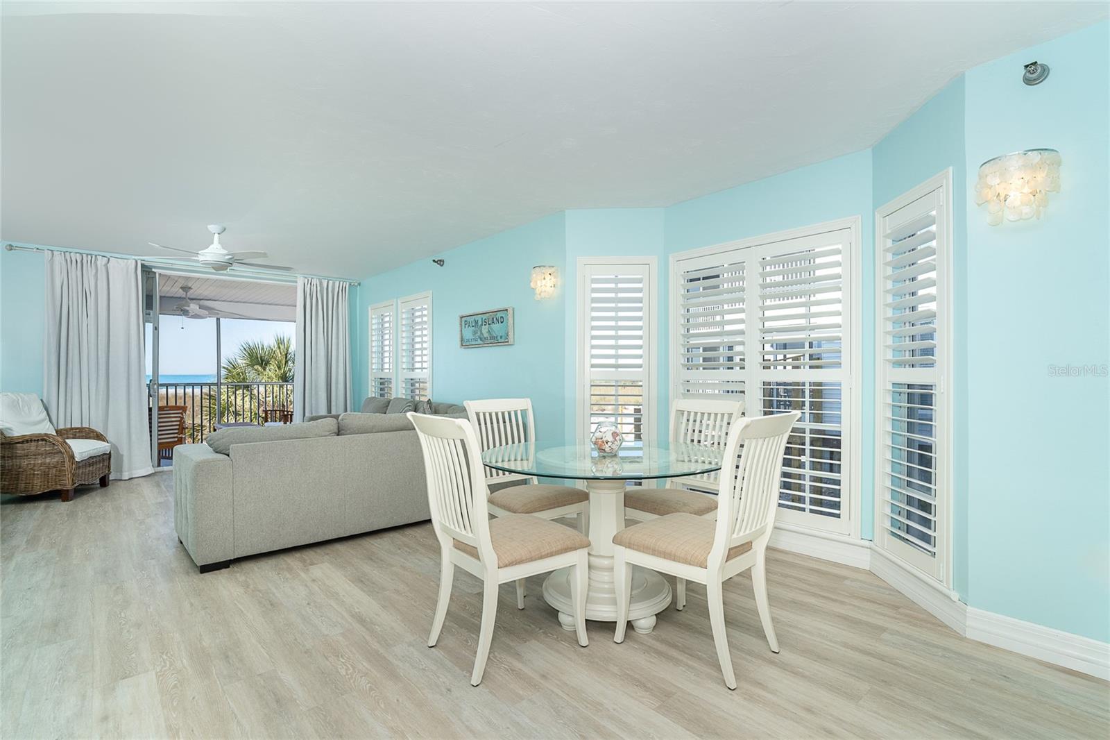 7466 PALM ISLAND DR #2911