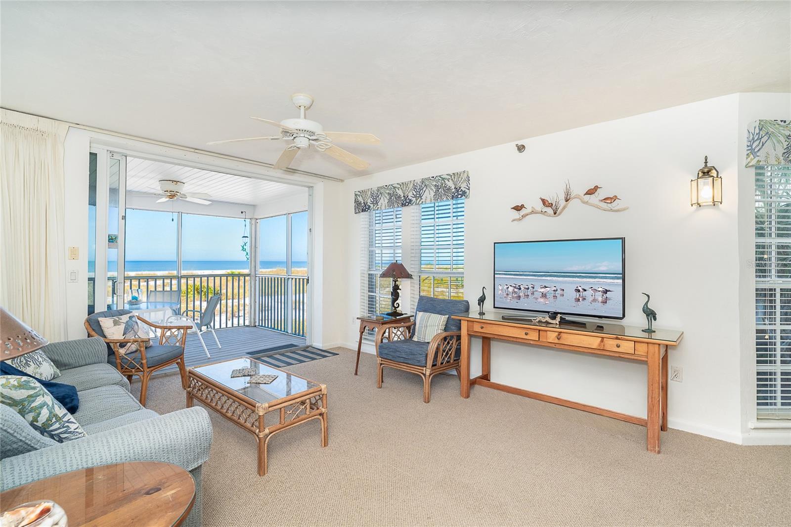 7470 PALM ISLAND DR #2811