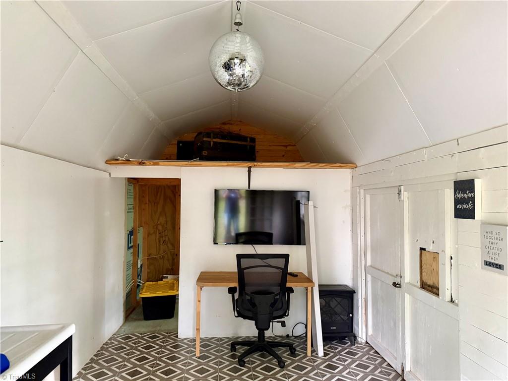 61 Lucky Hill Road