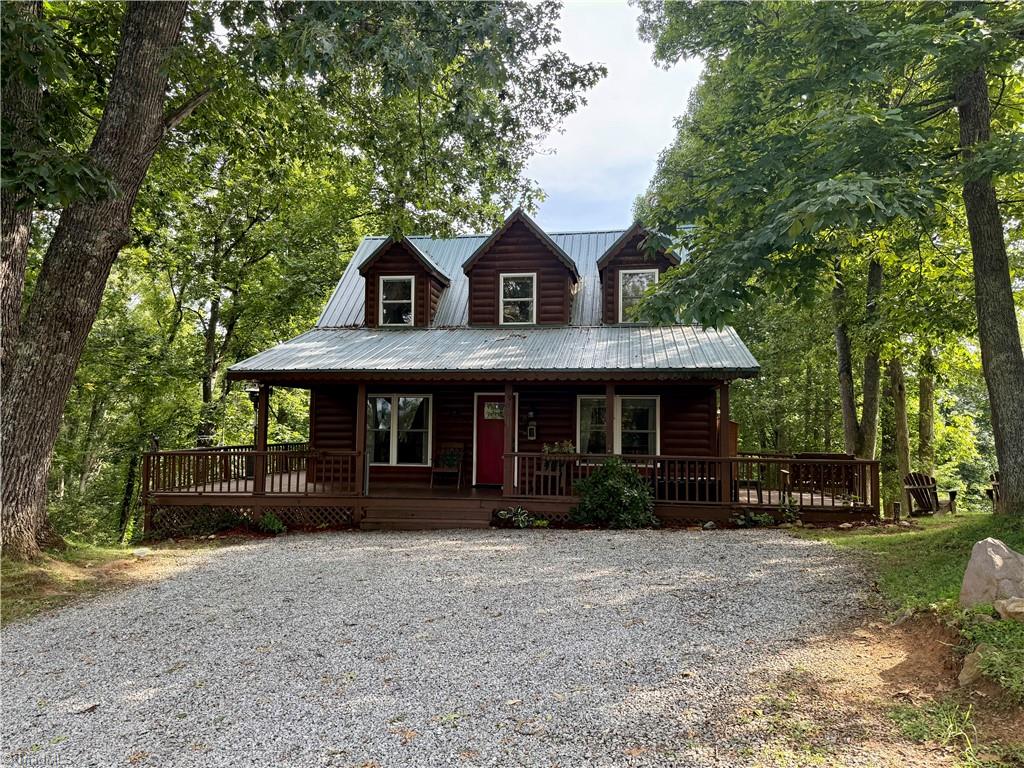 61 Lucky Hill Road