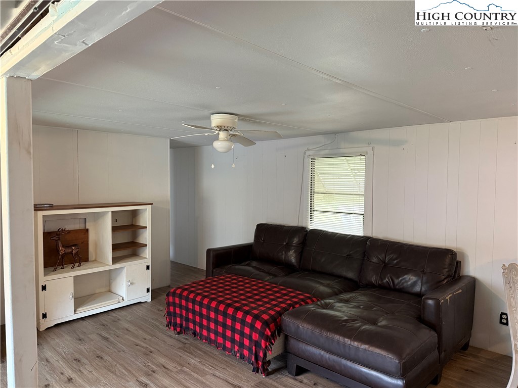253 Bobby Rash Road