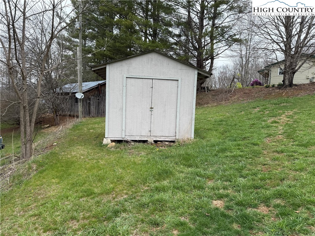 253 Bobby Rash Road