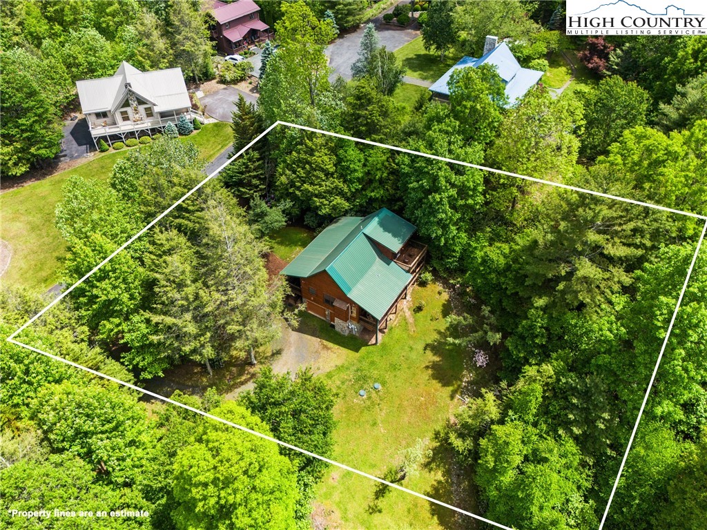976 Twin Bridges Drive