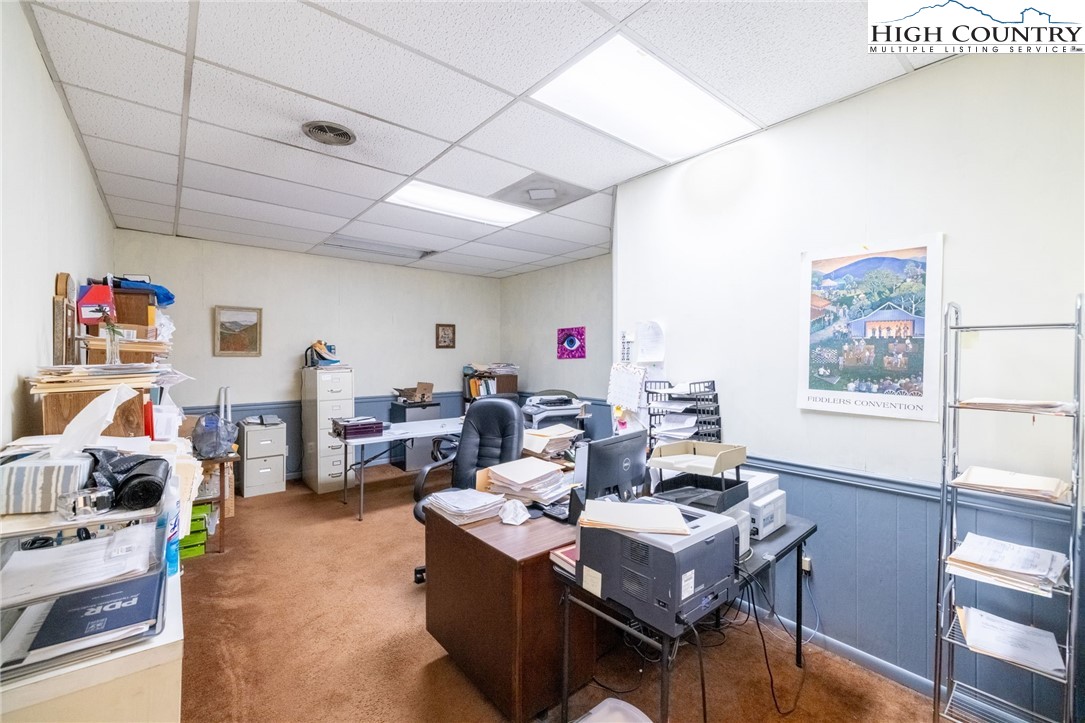 304/306 S Jefferson Avenue