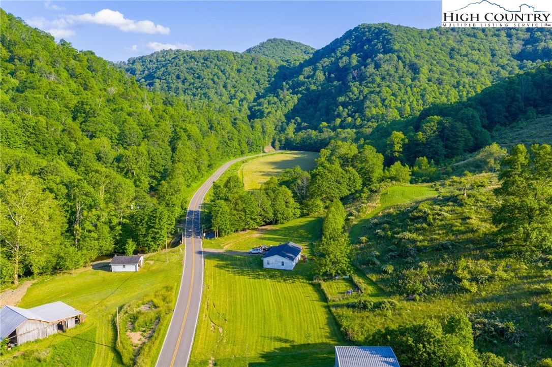 4690 Three Top Road