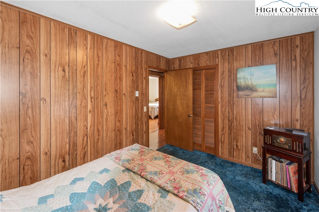 4934 Silas Creek Road