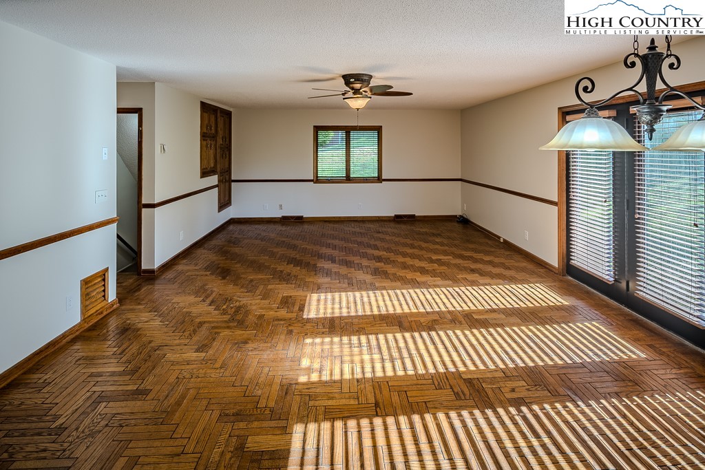 326 Mountain Valley Drive